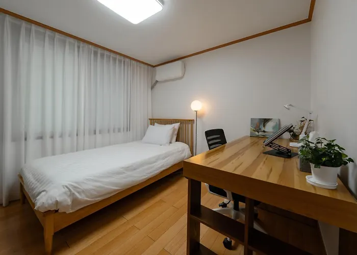 Daire 신규오픈,전객실 에어컨설치,실링팬,무료주차,엘리베이터, 정수기설치, Kangnam 강남,2룸, 2호선 선릉역, 역삼역, 고급풀옵션, 삼성코엑스, 비즈니스여행 Seul
